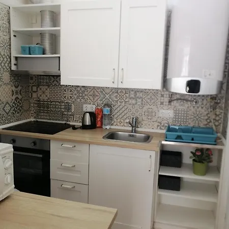 Casa Da Avo Alice By Casas De Setubal